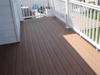 vinyl deck building